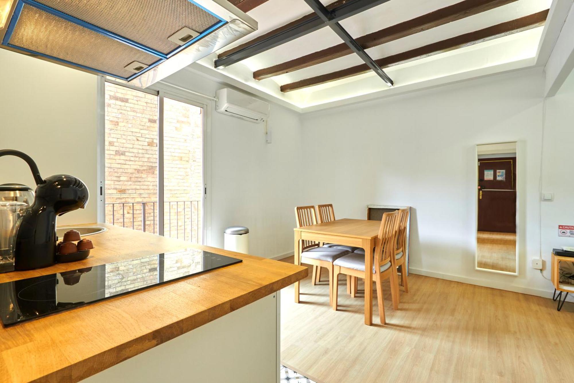 Ma Bright Apartment Next To Parc De Montjuic Barcelona Bagian luar foto