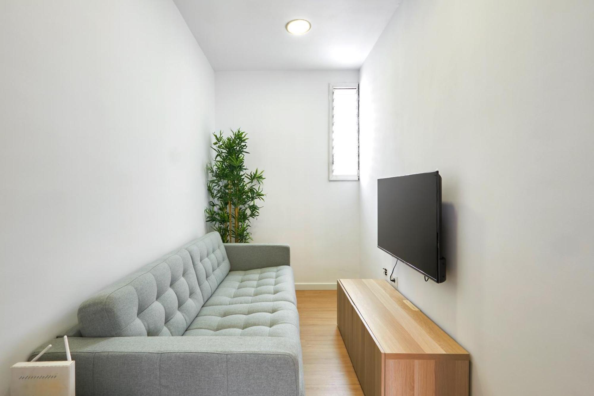 Ma Bright Apartment Next To Parc De Montjuic Barcelona Bagian luar foto
