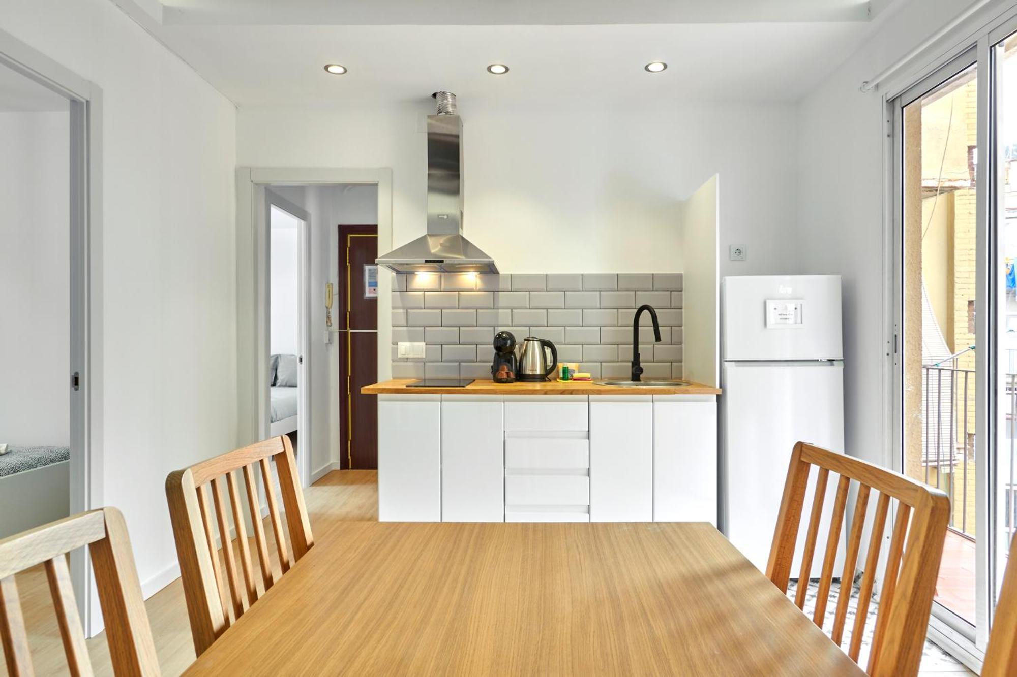 Ma Bright Apartment Next To Parc De Montjuic Barcelona Bagian luar foto